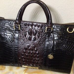 Brahmin Leather Cocoa Crocodile Embossed Anywhere Weekender
Perfect fall/winter